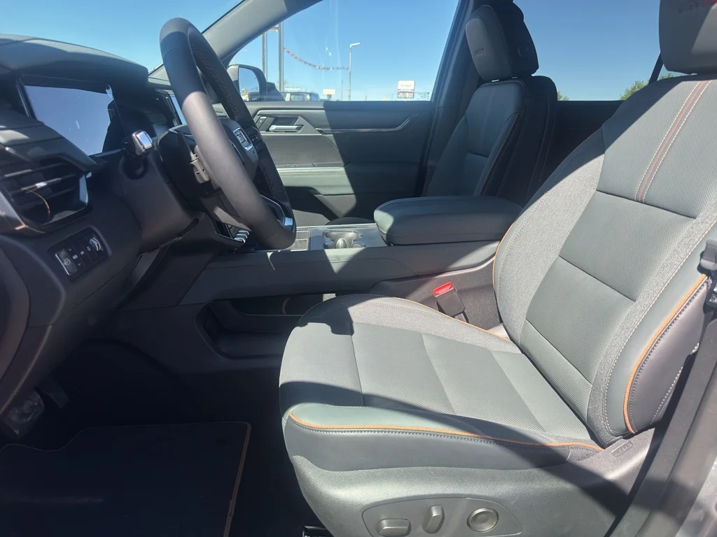 New 2026 Sterling Metallic GMC AT4 image 11