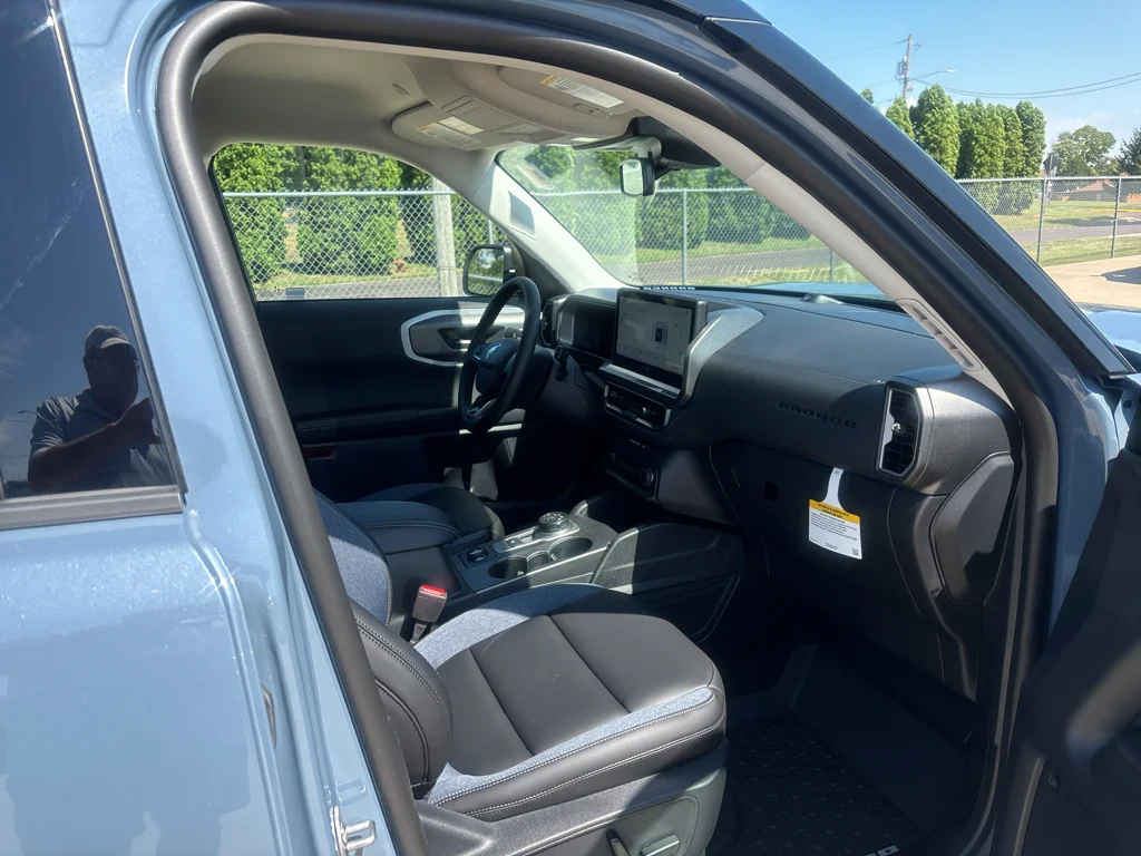New 2026 Azure Gray Metallic Tri-Coat Ford Outer Banks® image 15