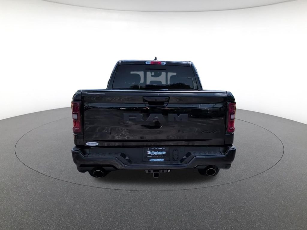 New 2026 Diamond Black Crystal Pearl-Coat Exterior Paint RAM Big Horn image 7