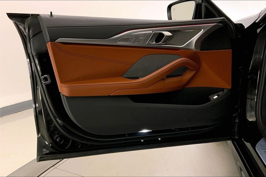 Used 2022 Black Sapphire Metallic BMW  image 24