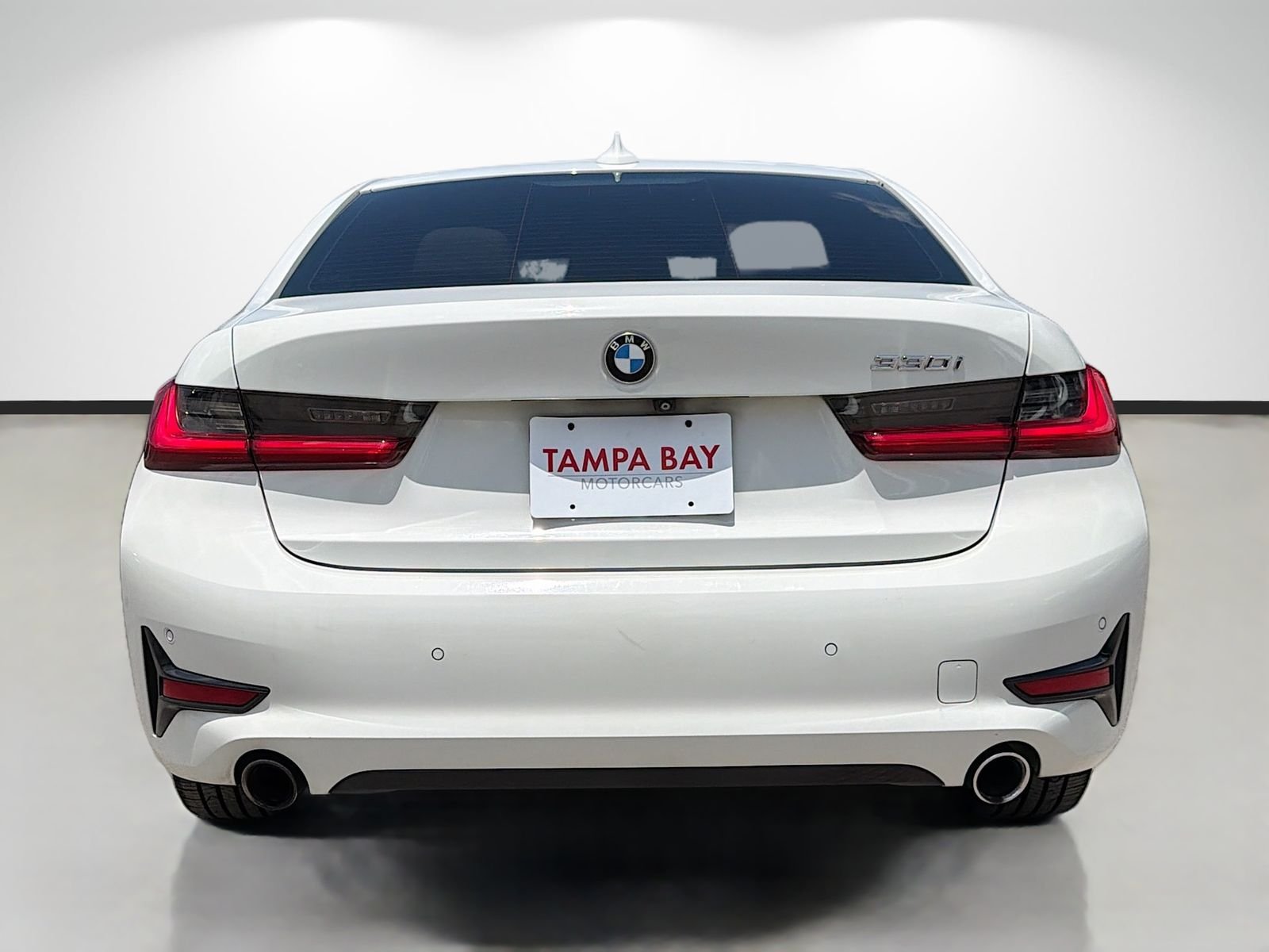 Used 2019 White BMW 330i image 4