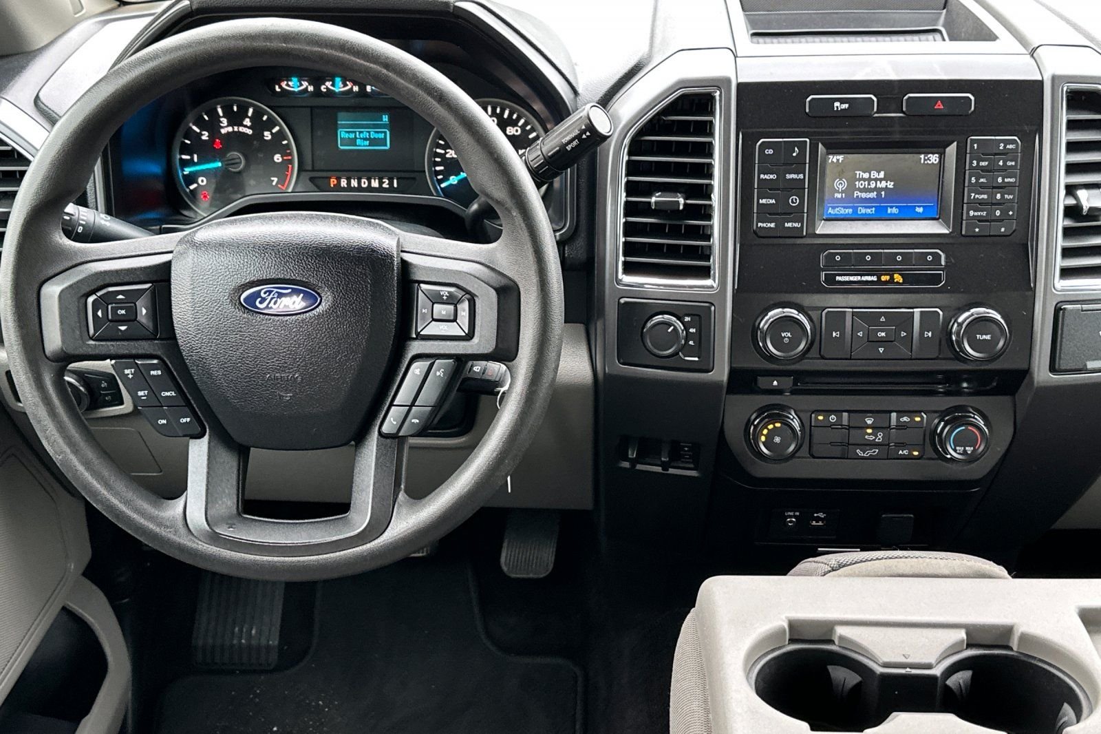 Used 2015  Ford XLT image 14
