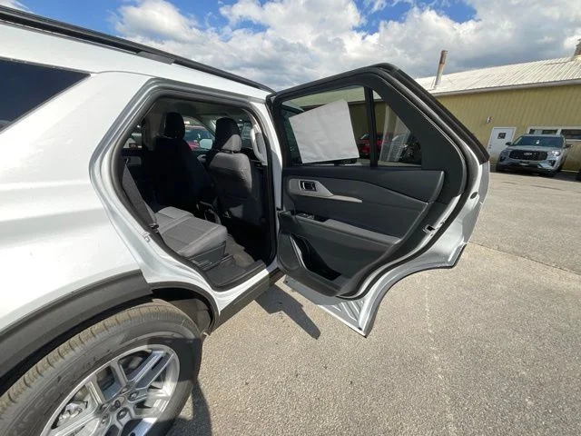New 2026 Space White Metallic Ford Active image 22