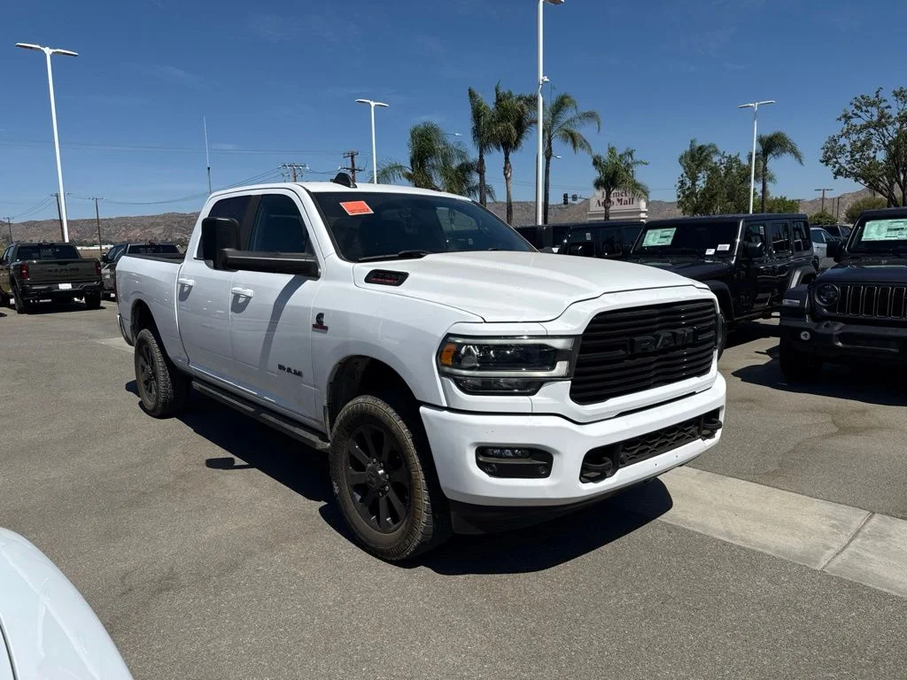 Used 2021 White Ram Big Horn image 1