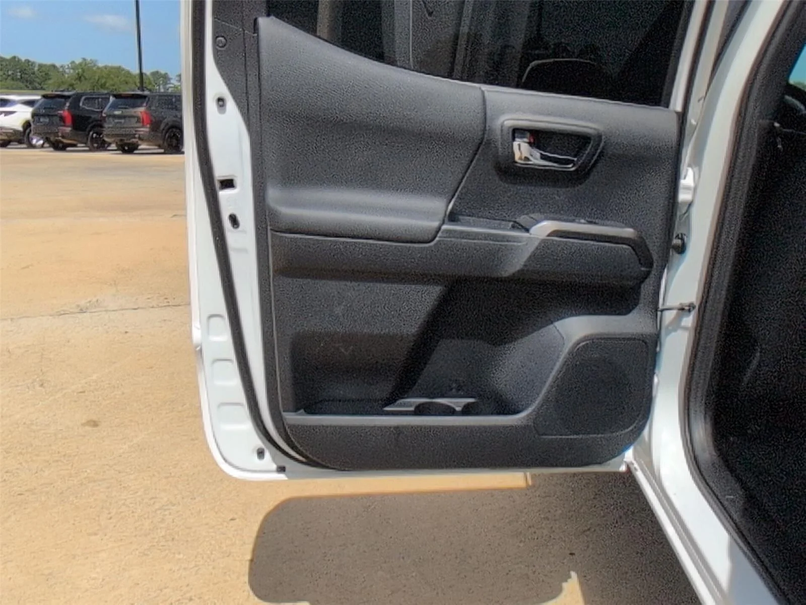 Used 2021 Super White Toyota TRD Sport image 18