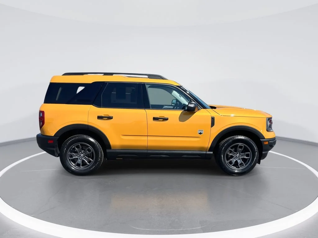 Used 2022 Orange Ford Big Bend image 9