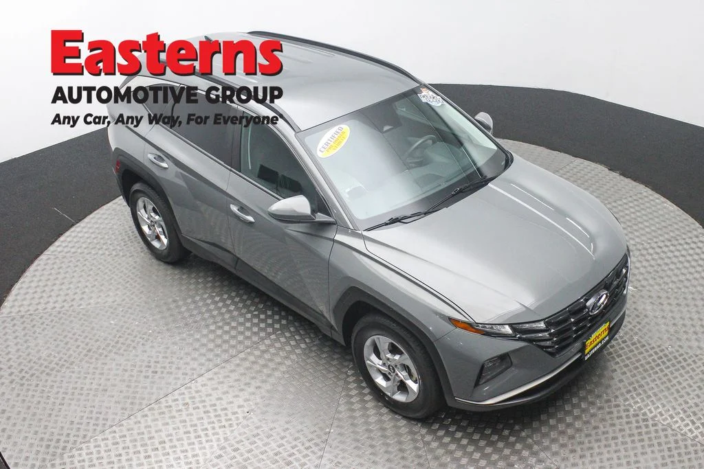 Used 2024 Gray Hyundai SEL image 3