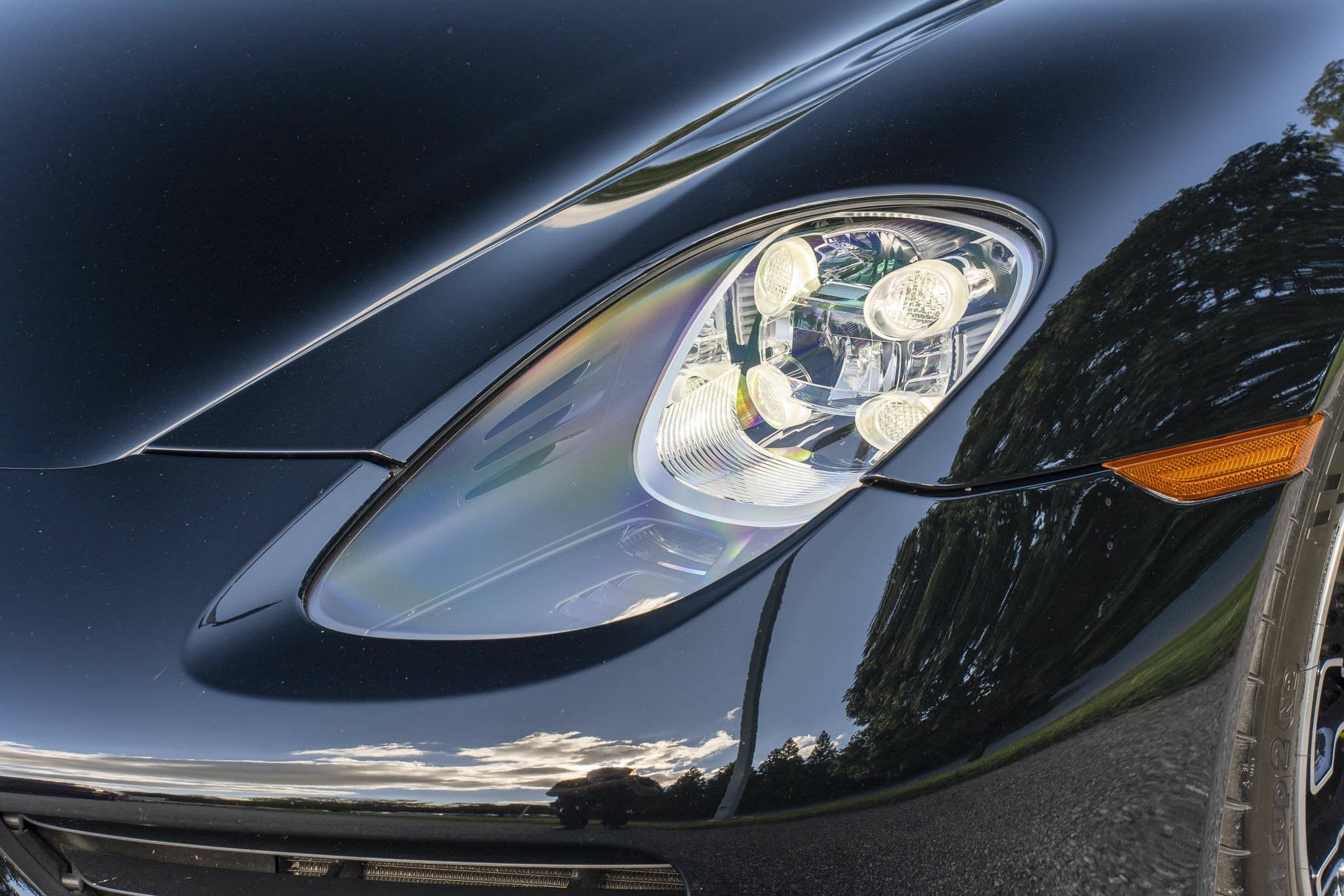 Used 2015 Black Porsche  image 34
