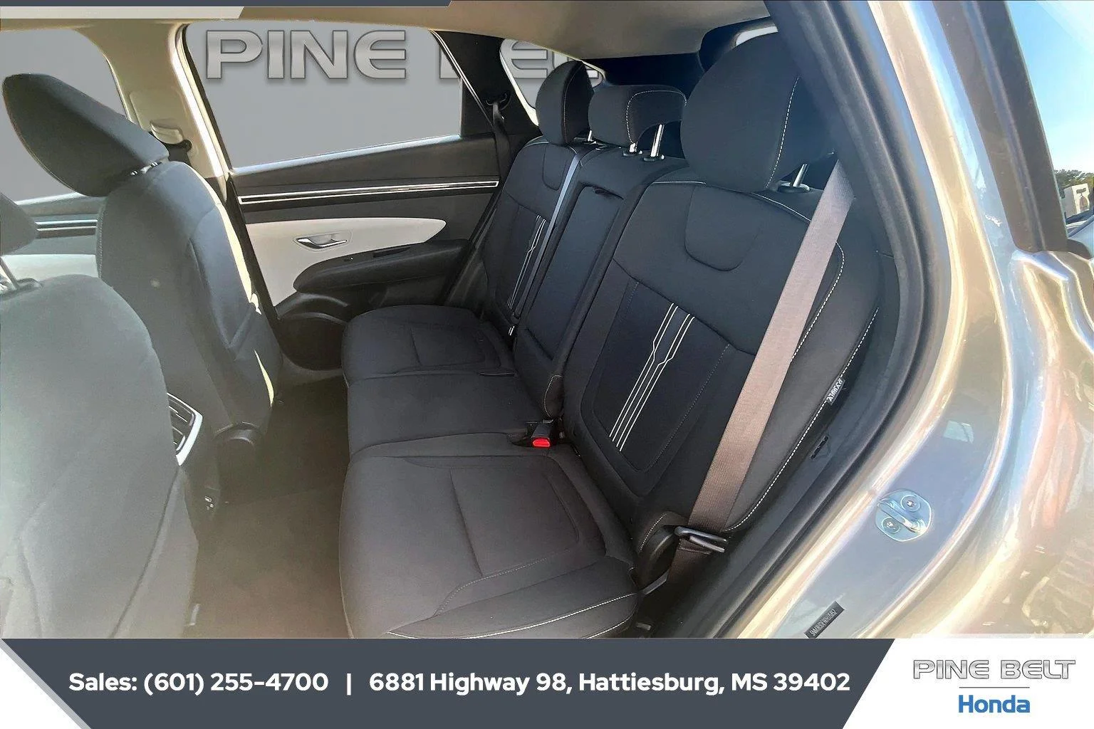 Used 2024 Shimmering Silver Hyundai SEL image 19