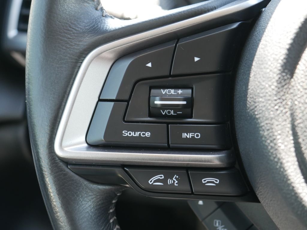 Used 2022 Blue Subaru Premium image 27