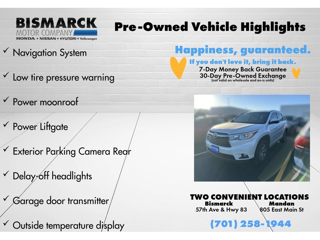 Used 2015 White Toyota XLE V6 image 8