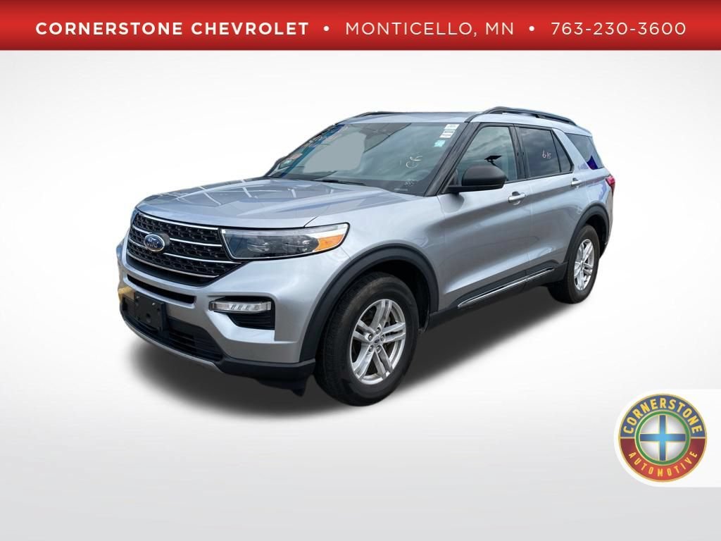 2022 Ford Explorer XLT 4WD's photo