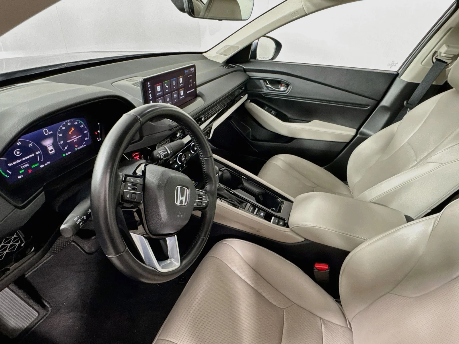Used 2024 Gray Honda Touring image 21