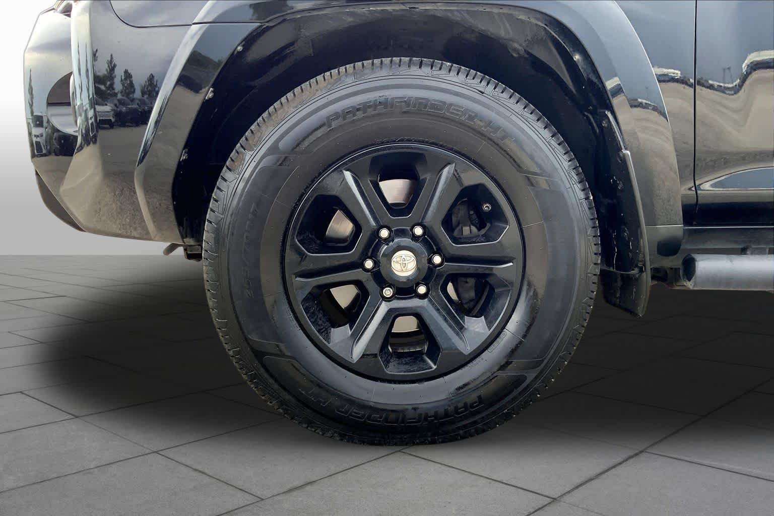 Used 2015 Attitude Black Metallic Toyota SR5 image 11