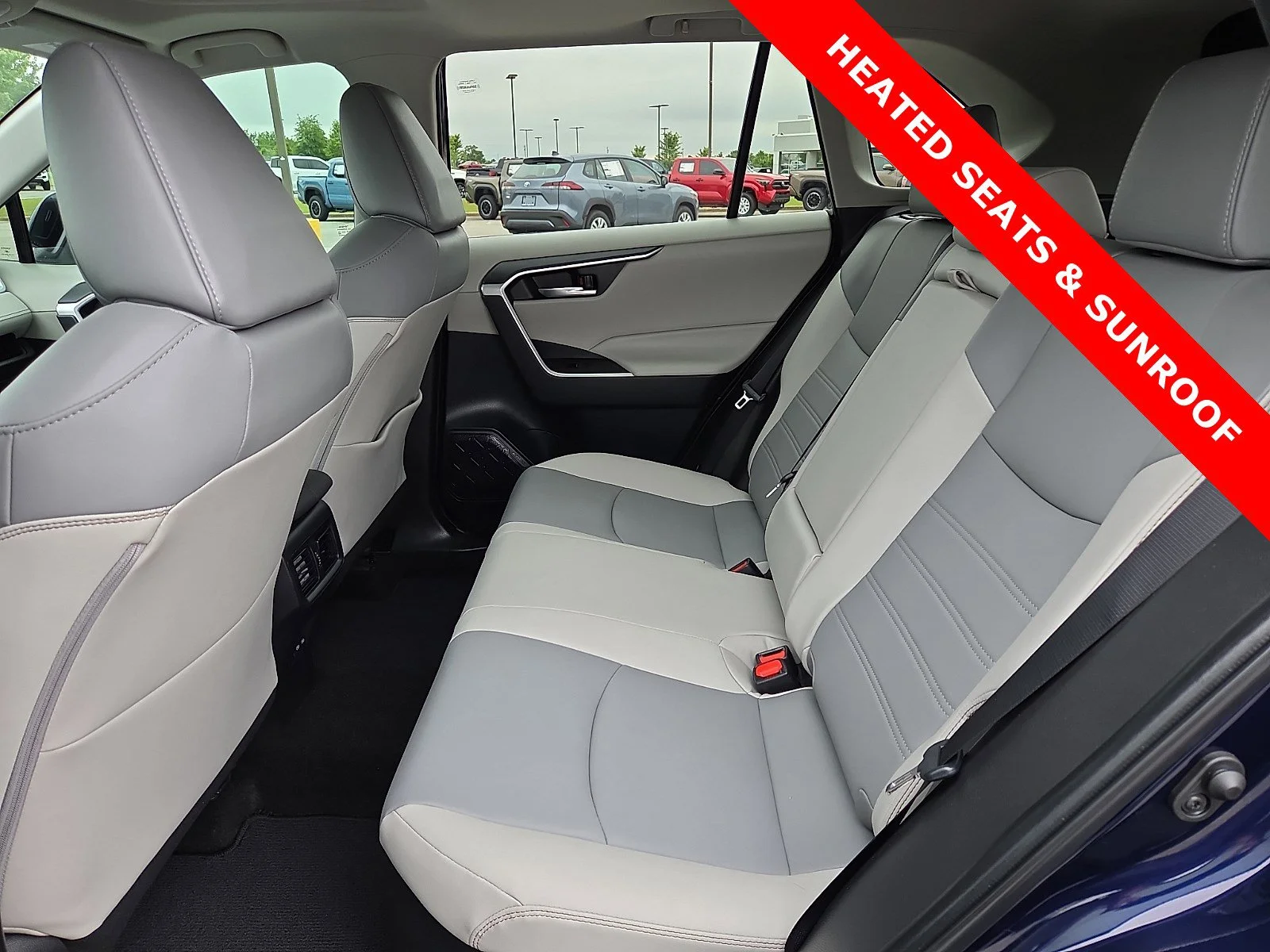 Used 2022 Blueprint Toyota Hybrid XLE Premium image 10
