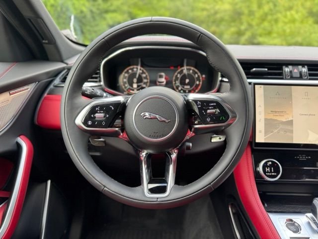2026 Jaguar F-Pace R-Dynamic S - Photo 22