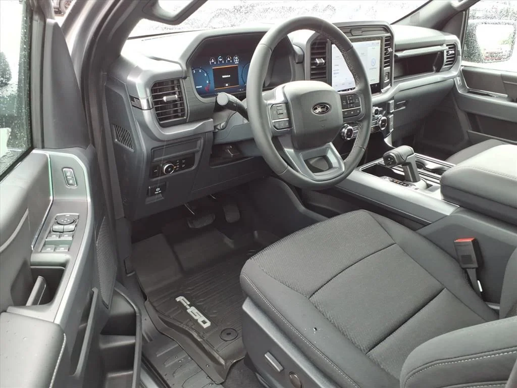 New 2026 Silver Ford XLT image 15