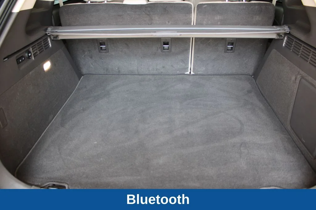 Used 2021 Blue Lincoln Reserve image 16
