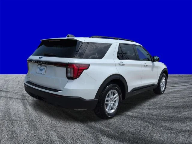 New 2026 Star White Metallic Tri-Coat Ford Active image 4