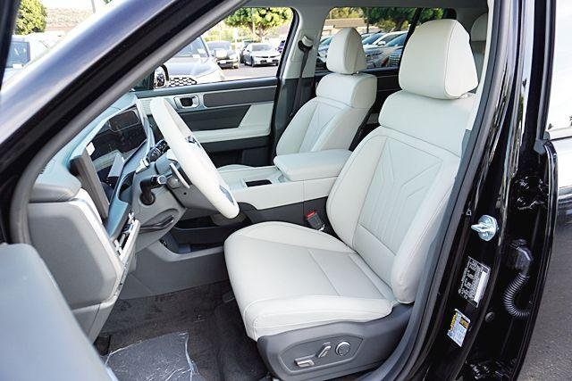 New 2026 Black Hyundai SEL image 20