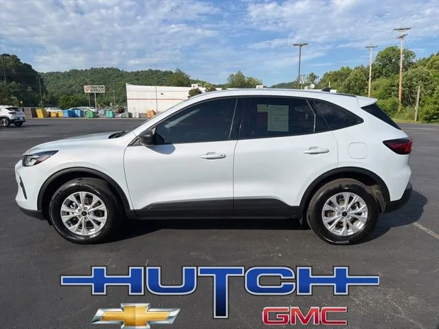 Used 2025 Silver Ford Active image 8