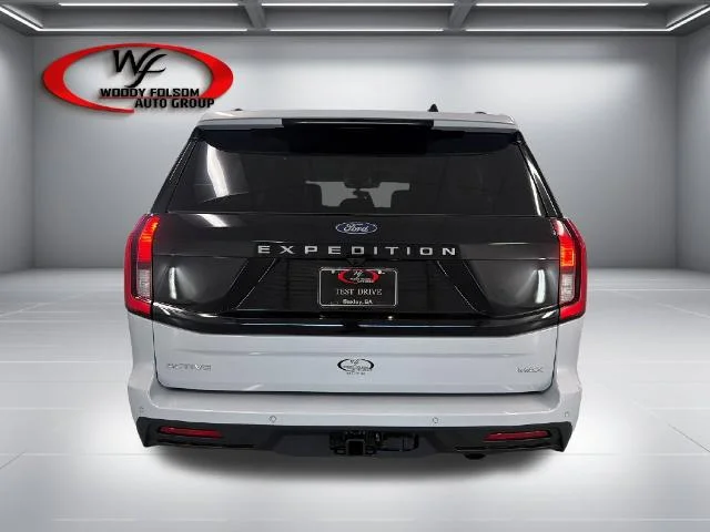New 2026 Space Silver Metallic Ford MAX Active image 23