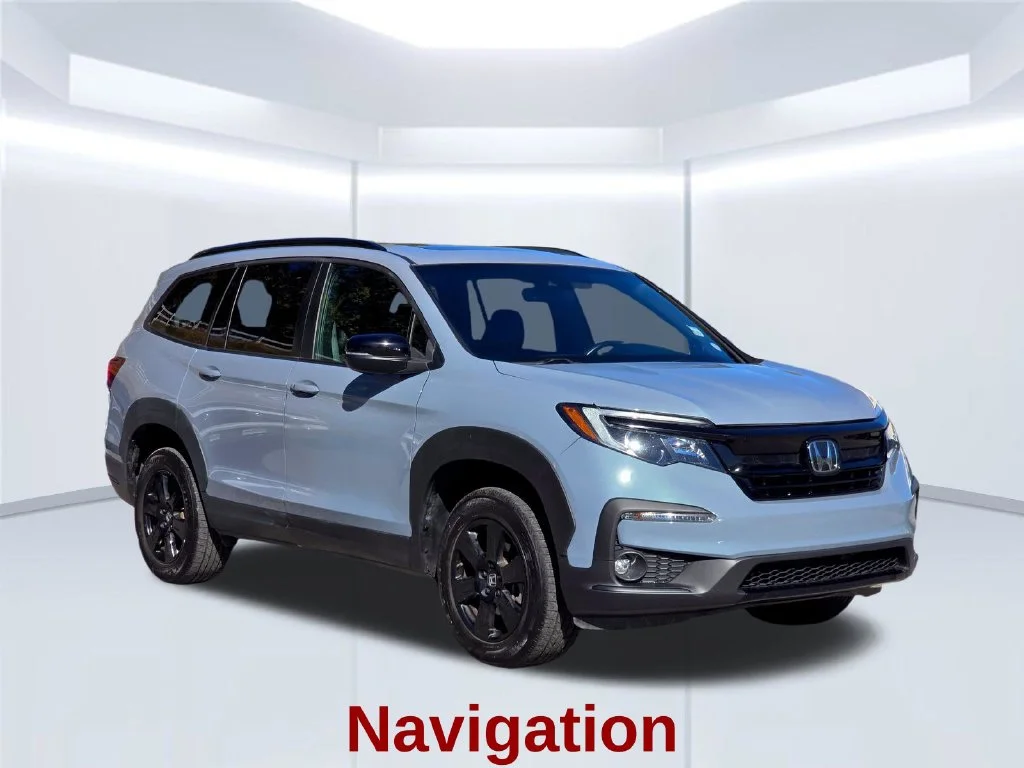 Used 2022 Blue Honda TrailSport image 16