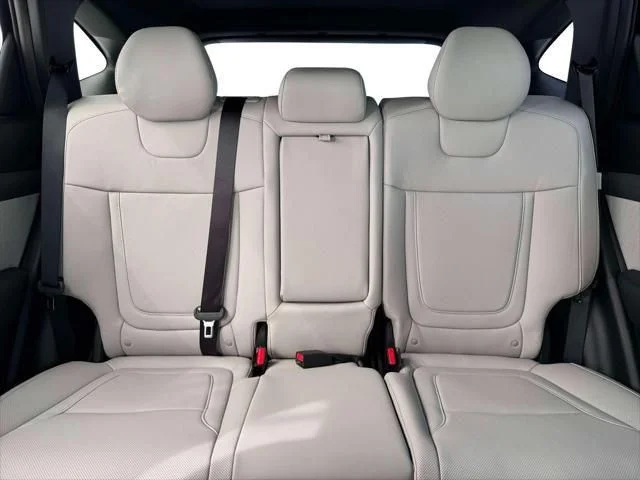 New 2026 White Pearl Hyundai Limited image 16