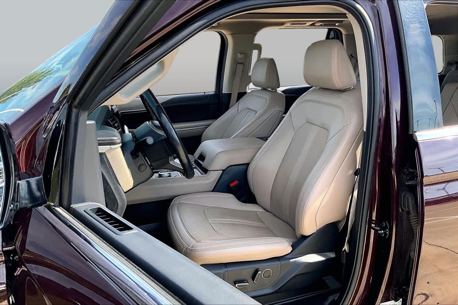 Used 2024 Jewel Red Metallic Tinted Clearcoat Ford Limited image 8