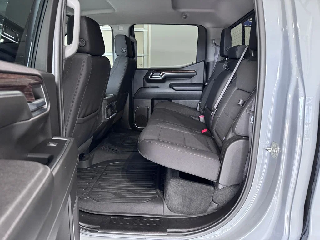 2024 GMC Sierra 1500 Elevation - Photo 14