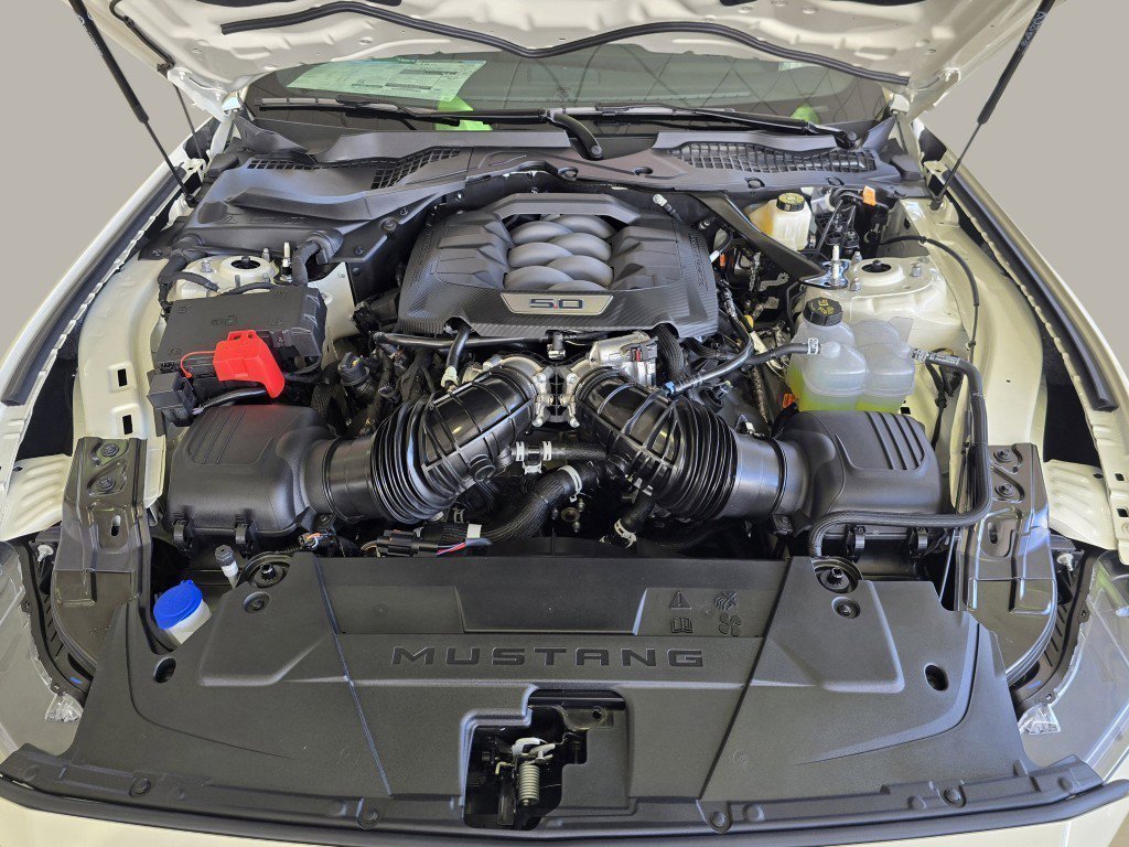 2025 Ford Mustang GT Premium Fastback - Photo 28