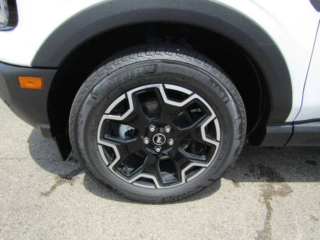 New 2026 Oxford White Ford Outer Banks® image 13