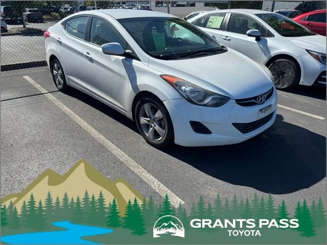 2013 Hyundai Elantra's photo