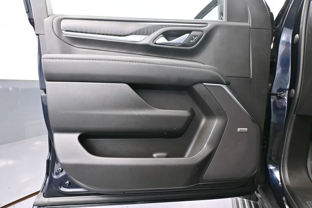 2023 GMC Yukon Denali - Photo 22