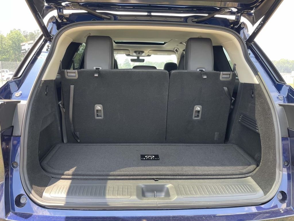Used 2026 Blue INFINITI LUXE image 8
