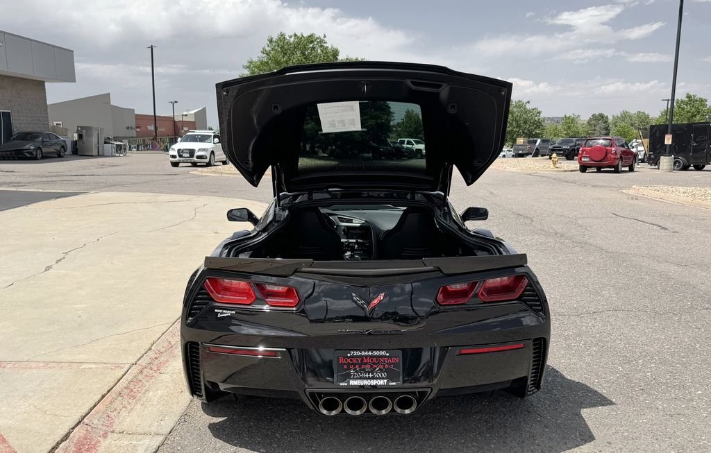 Used 2019 Black Chevrolet Grand Sport image 9