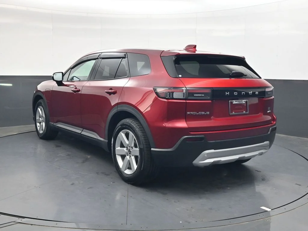 Used 2024 Scarlet Red Metallic Honda EX image 6