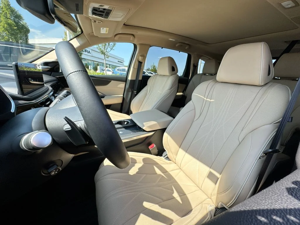 Used 2026  Acura Advance Package image 16