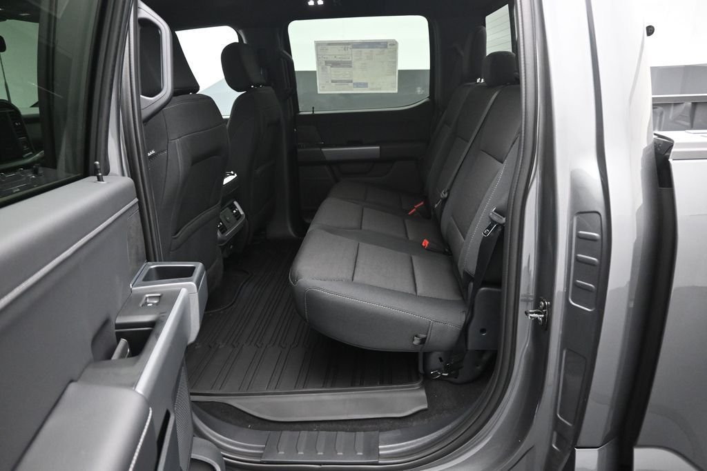 New 2026 Gray Ford XLT image 19