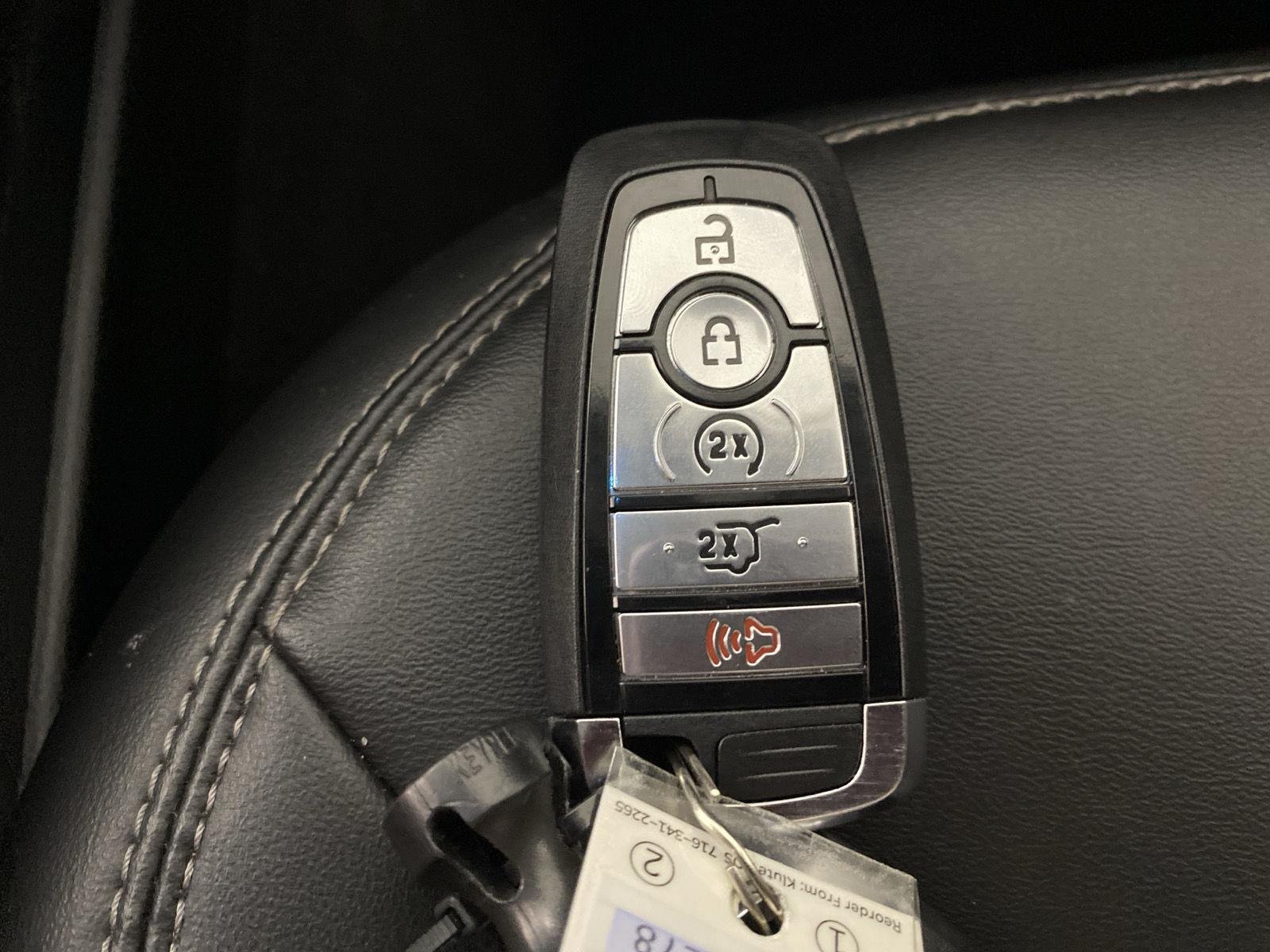 Used 2024 Agate Black Ford XLT image 19