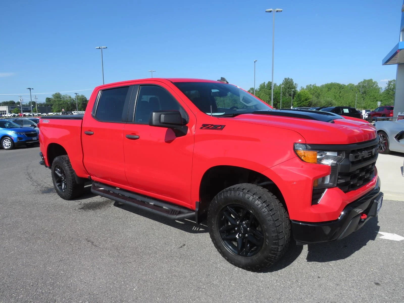 Used 2023 Red Chevrolet Custom Trail Boss image 5