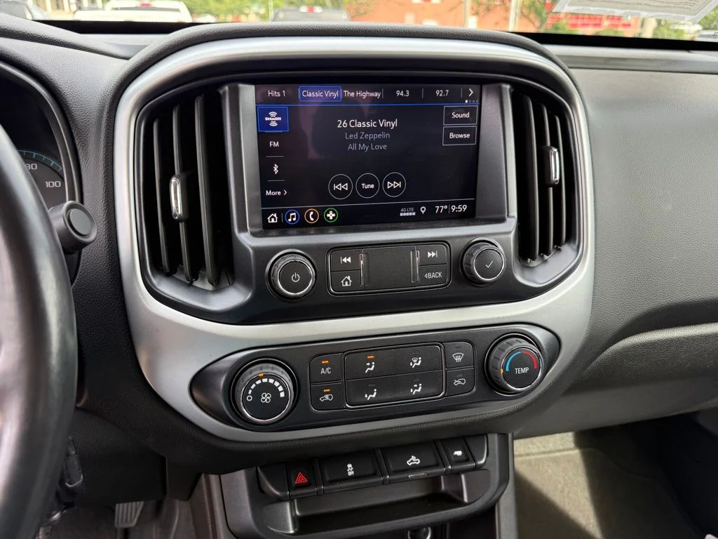 Used 2020 Black Chevrolet LT image 19