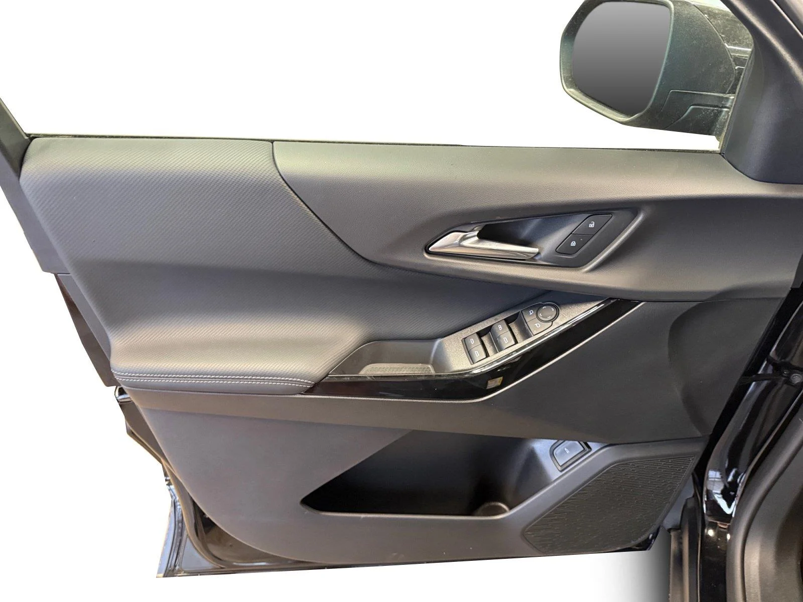2027 Chevrolet Equinox LT - Photo 9