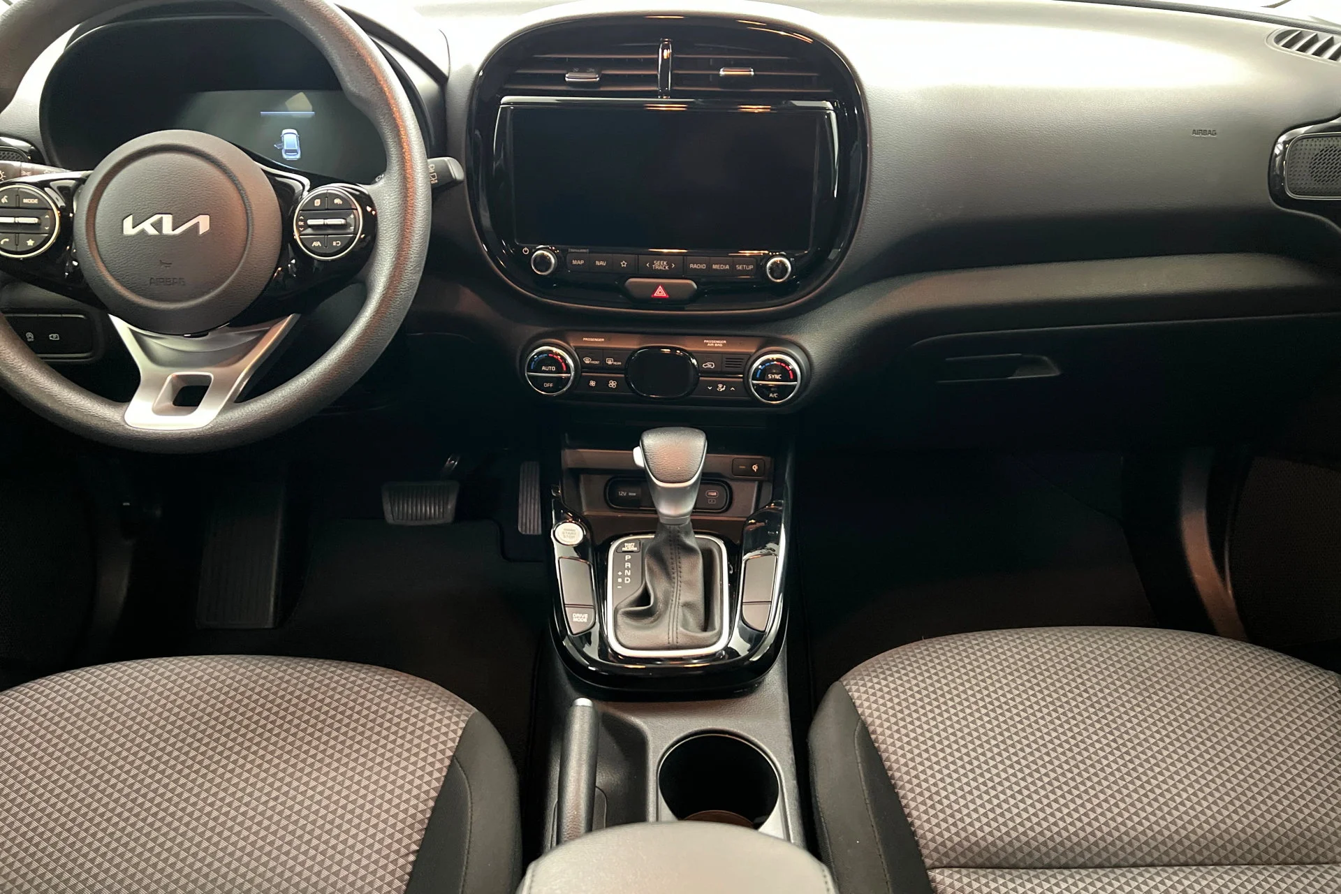 Used 2024 Steel Gray Kia S image 13