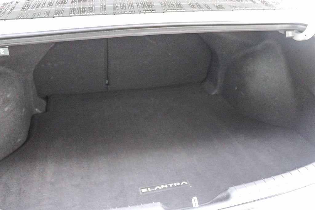 2024 Hyundai Elantra SEL - Photo 26
