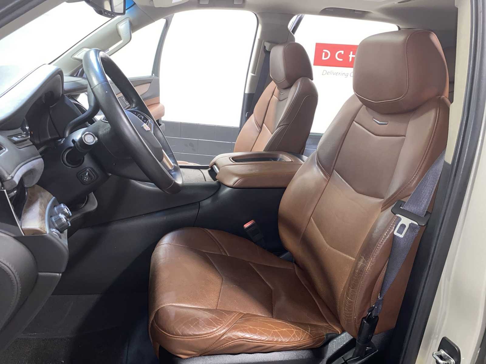 Used 2016 Silver Coast Metallic Cadillac Luxury Collection image 11