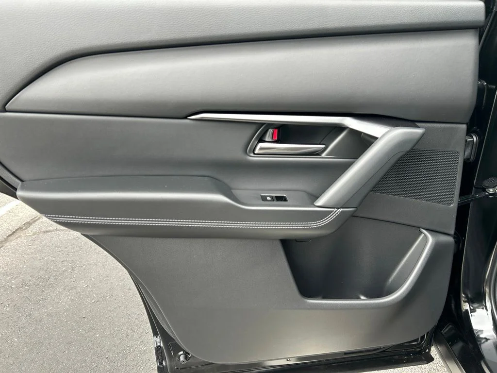 New 2026 Jet Black Mica Mazda 2.5 S Select image 23