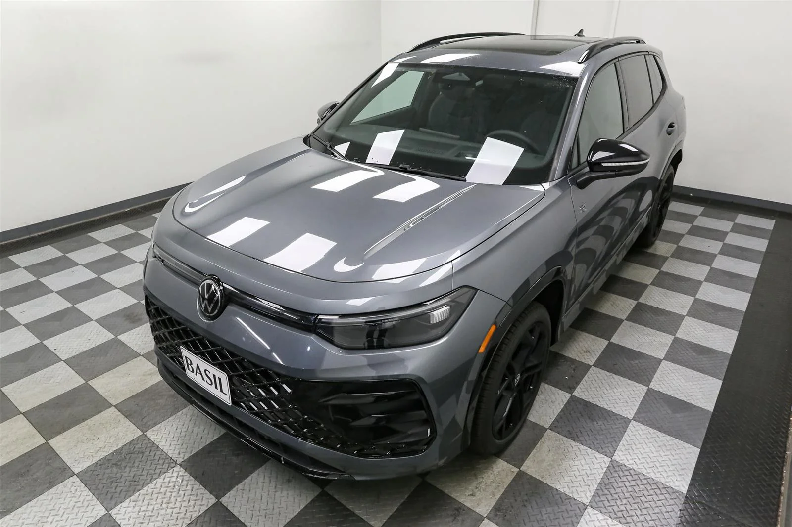 New 2026 Platinum Gray Metallic Volkswagen SE R-Line Black image 6