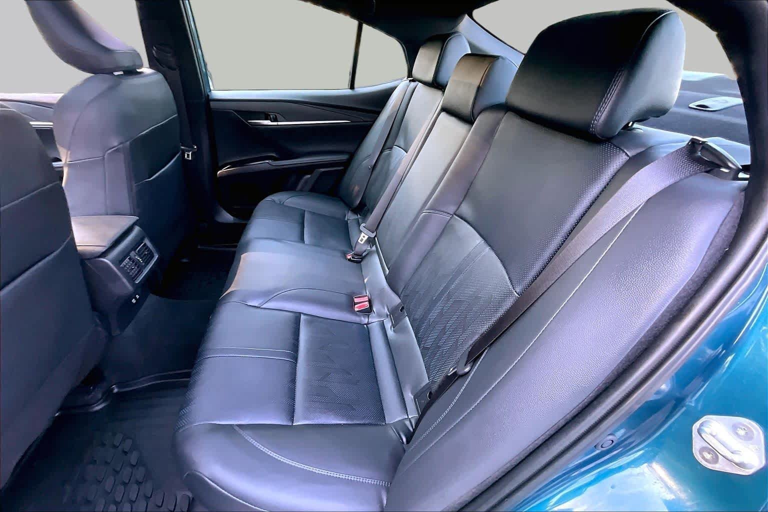 Used 2025 Ocean Gem Toyota XSE image 20