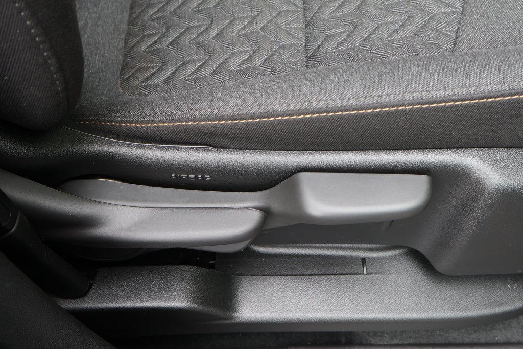 2024 Chevrolet Equinox LT - Photo 43